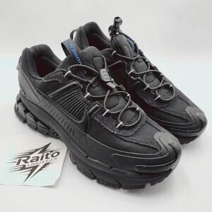 Mens Size 8 Nike Sneakers Air Zoom Vomero Roam Lace Up Triple Black FV2295-002
